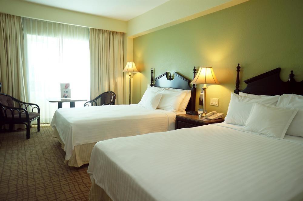 Hilton Doubletree By Hilton Managua Hotel Bagian luar foto