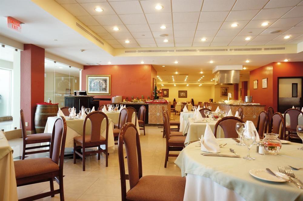 Hilton Doubletree By Hilton Managua Hotel Bagian luar foto