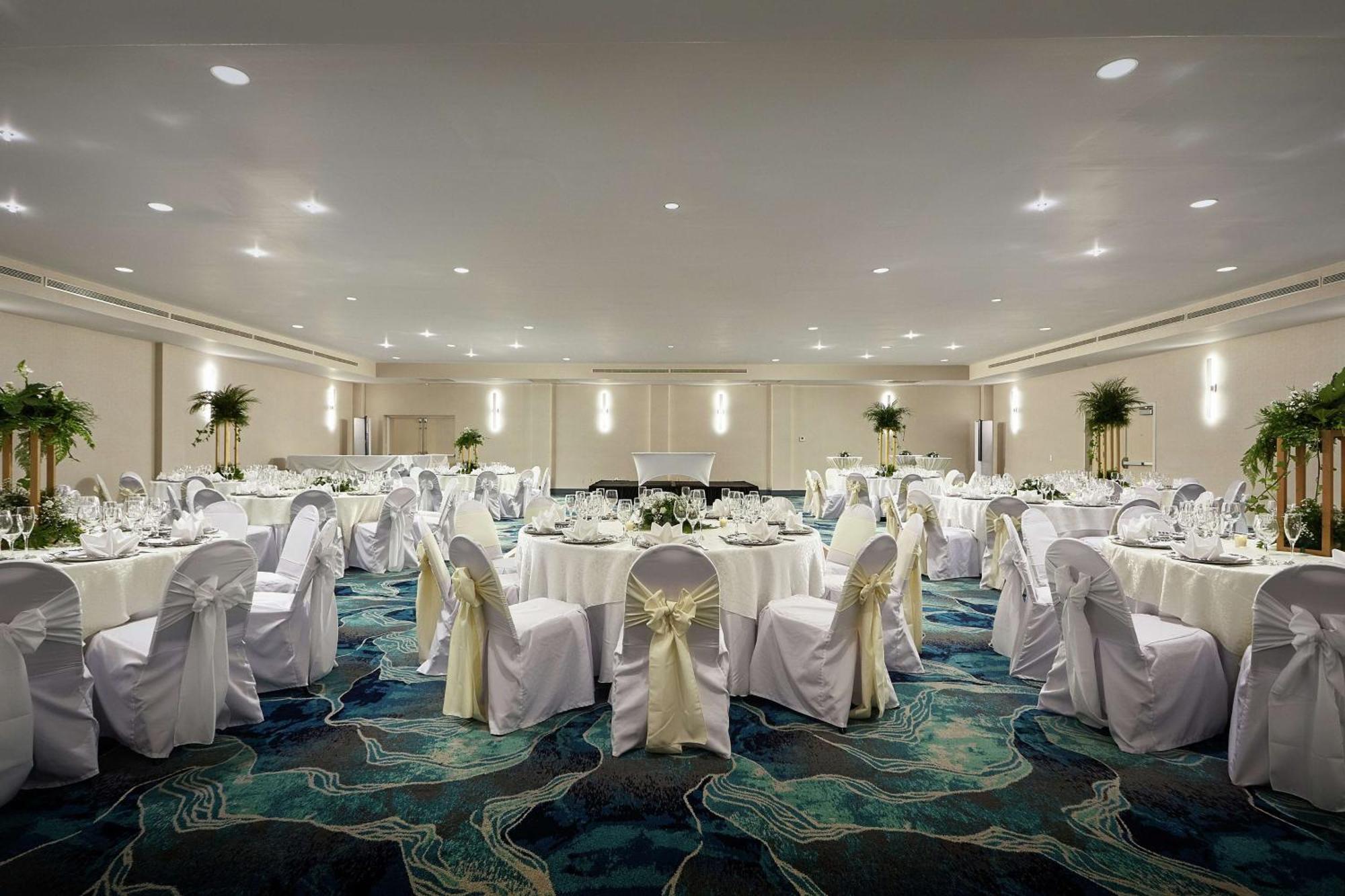 Hilton Doubletree By Hilton Managua Hotel Bagian luar foto