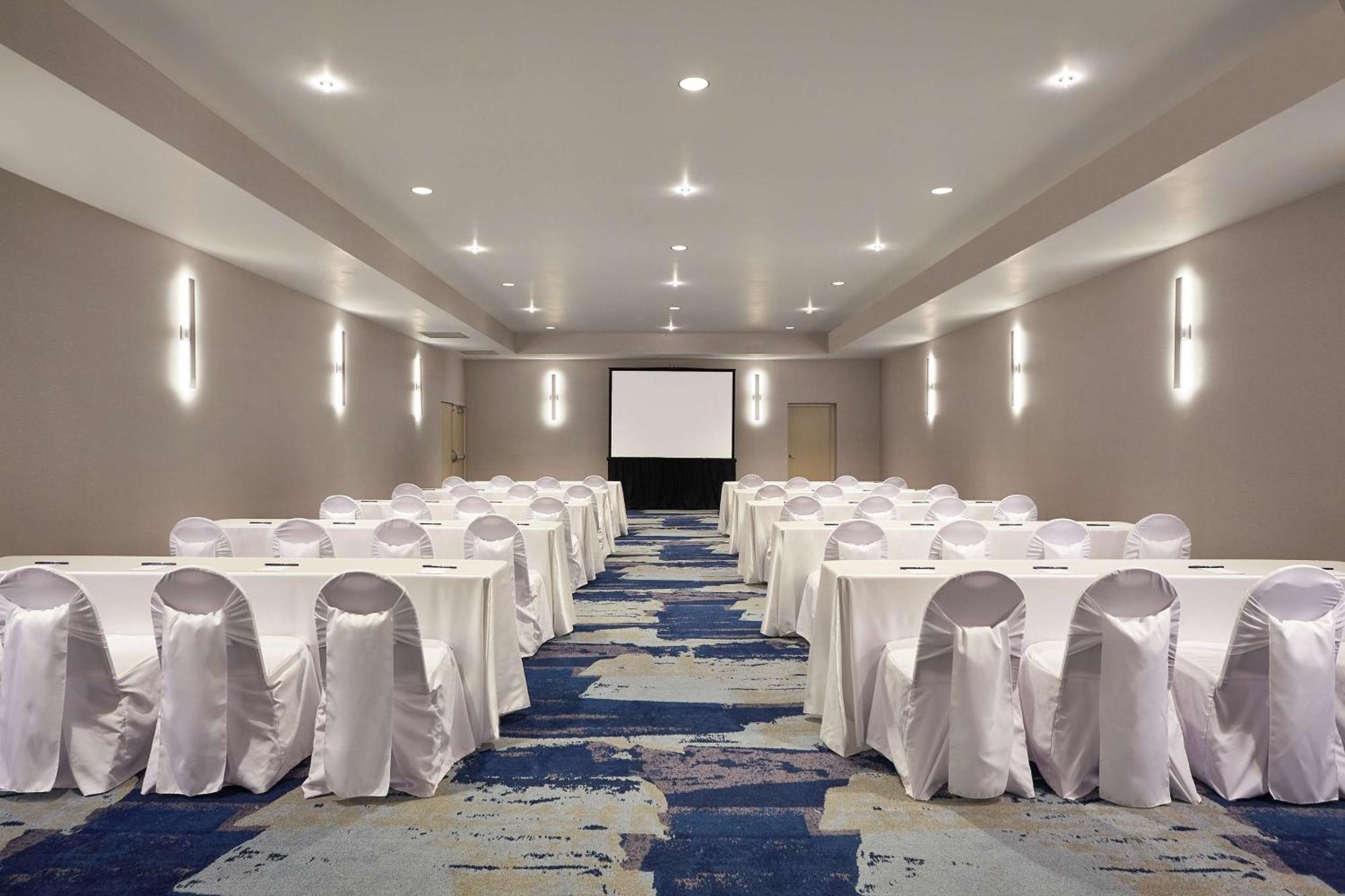 Hilton Doubletree By Hilton Managua Hotel Bagian luar foto